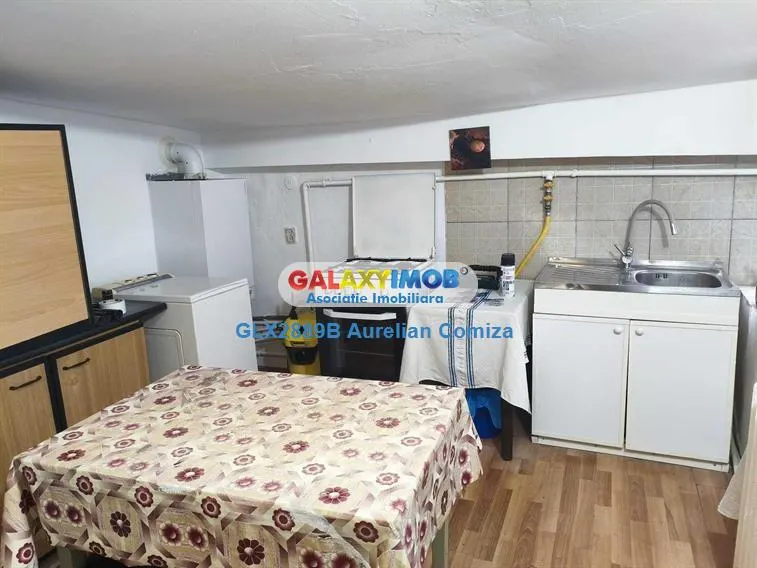 Casa pentru inchiriat zona Baneasa/4 camere - foto 1