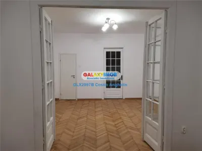 Apartament 4 Camere - Monument istoric - Unirii - Bucuresti