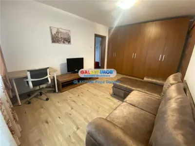 Apartament 2  camere, etaj  5,mobilat si utilat- Tineretului Parc - foto 2
