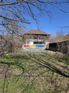 Vindem teren intravilan 2300 mp in com Calinesti , 100 m de DN 7 - Calinesti