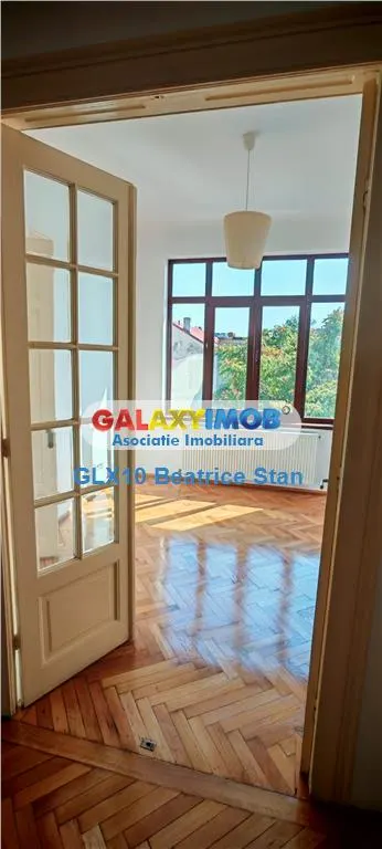 Inchiriere etaj vila perfect pentru birouri CALEA STIRBEI VODA - foto 1