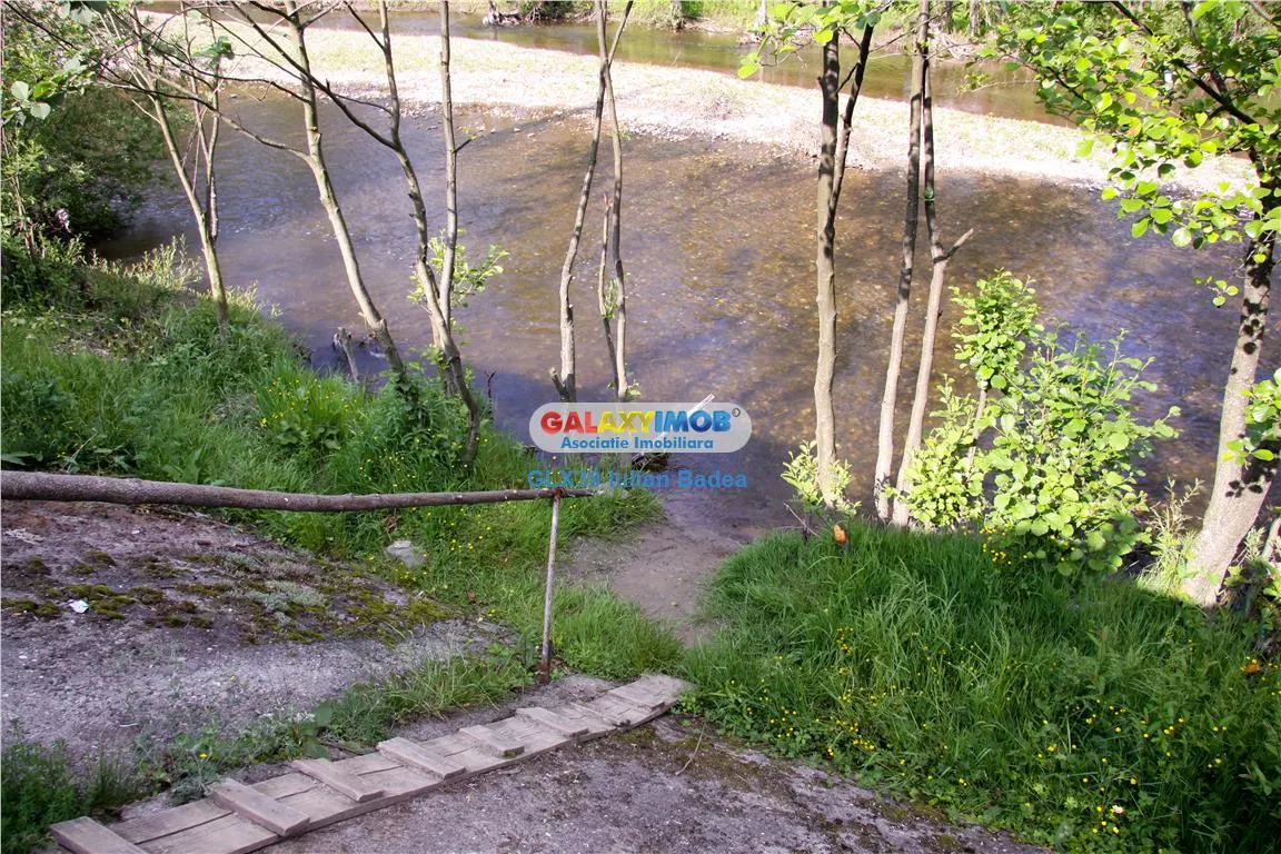 Pensiune de vanzare zona Voineasa - jud. Valcea - foto 7