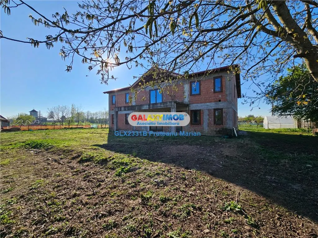 Vanzare casa individuala situata langa Primaria Frumusani jud Calarasi - foto 1