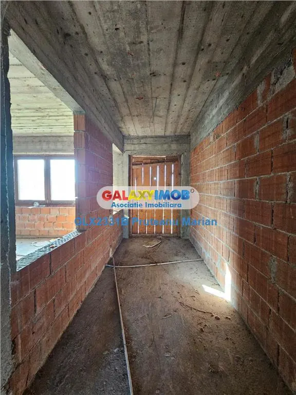 Vanzare casa individuala situata langa Primaria Frumusani jud Calarasi - foto 8