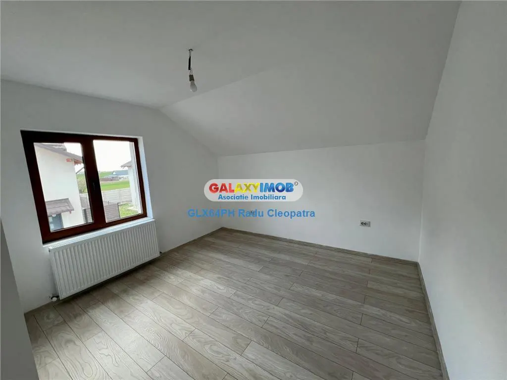 Vanzare casa 4 camere in Strejnicu - foto 5