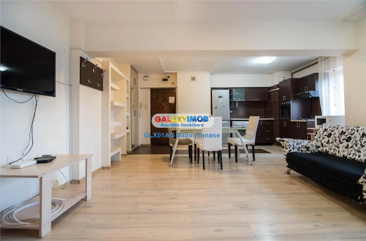 INCHIRIERE APARTAMENT 4 CAMERE ULTRACENTRAL - foto 1