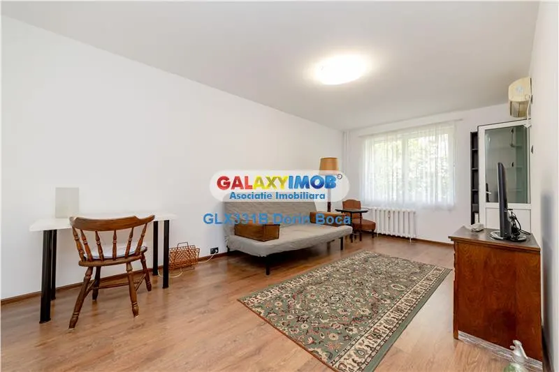 Inchiriere apartament de 3 camere TITAN (str. Soldat Petre M. Tina) - foto 1