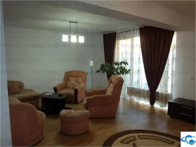 De inchiriere vila de lux zona Prundu - Pitesti