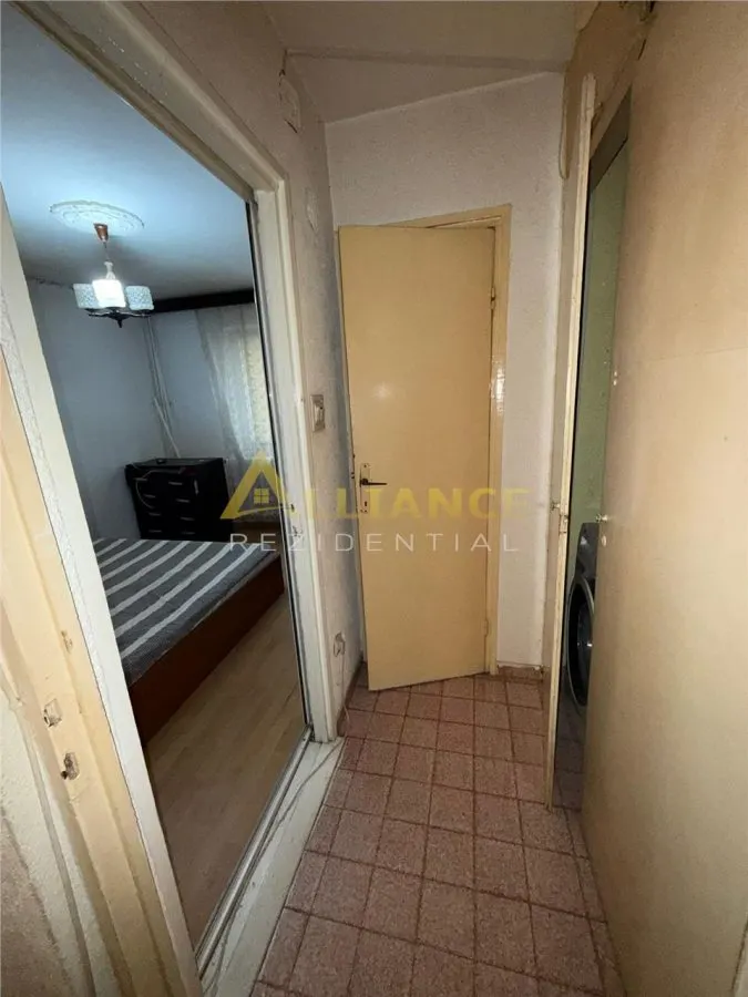De vanzare in exclusivitate apartament 2 camere – Str Argeselu - foto 8