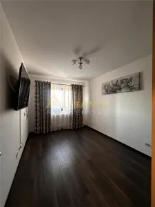 Apartament 3 camere , 2 bai ~ Brown Residence - Bucuresti