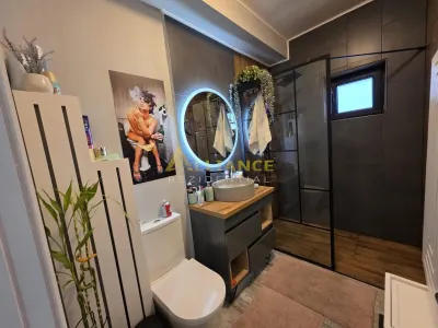 Casa tip duplex – zona Leordeni cu curte - foto 14