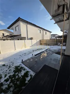 Casa tip duplex – zona Leordeni cu curte - foto 8