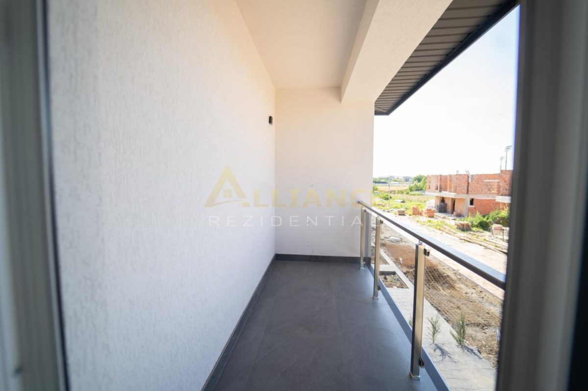 Vila individuala-- 4 camere - Complex Rezidential-400 M de STV - foto 22