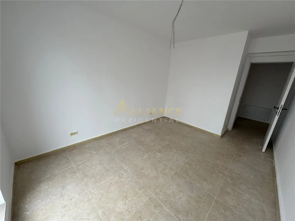 Apt 2 camere cu terasa Bulevardul Metalurgiei - foto 5