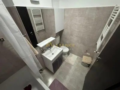 Apt 2 camere decomandat Mobilat Utilat - foto 11