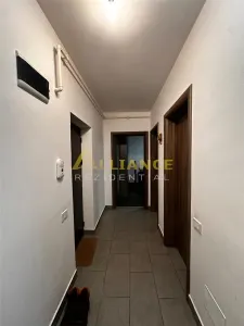 Apt 3 camere 2 bai mobilat utilat Bulevardul Metalurgiei - foto 8