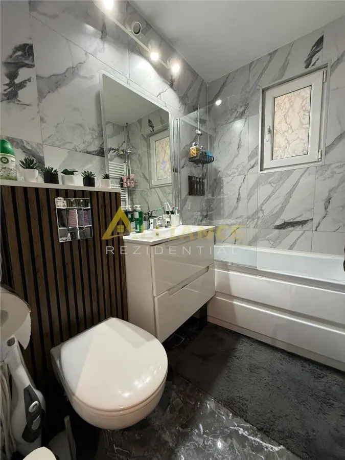 Apartament 3 camere - foto 12