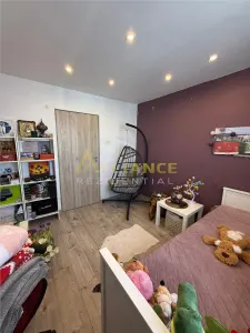 Apartament 3 camere - foto 4