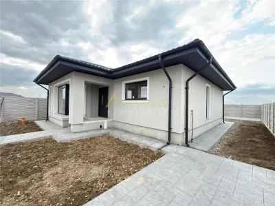 Casa individuala | P+Pod | Incalzire in pardoseala | Teren 320 mp - foto 2