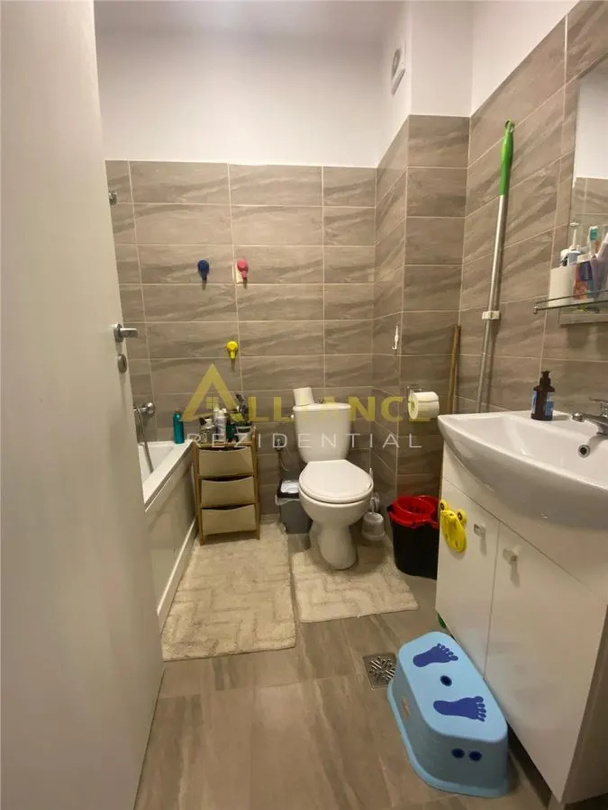 Eleganta si confort: 3 camere cu parcare, in zona Grand Arena, bloc cu lift.STB la doar 2min - foto 11