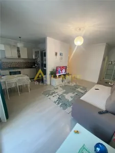 Eleganta si confort: 3 camere cu parcare, in zona Grand Arena, bloc cu lift.STB la doar 2min - foto 4
