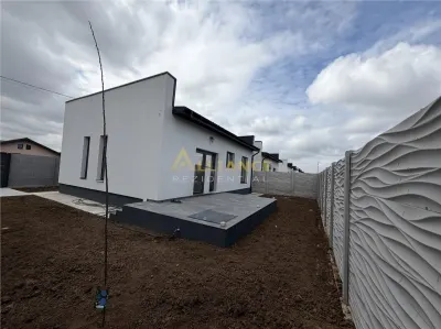 Casa parter cocheta, 3 camere, teren 253 mp – ideala pentru familie - foto 3