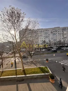 Apartament 3 camere decomandat || renovat || Aparatorii Patriei - foto 3