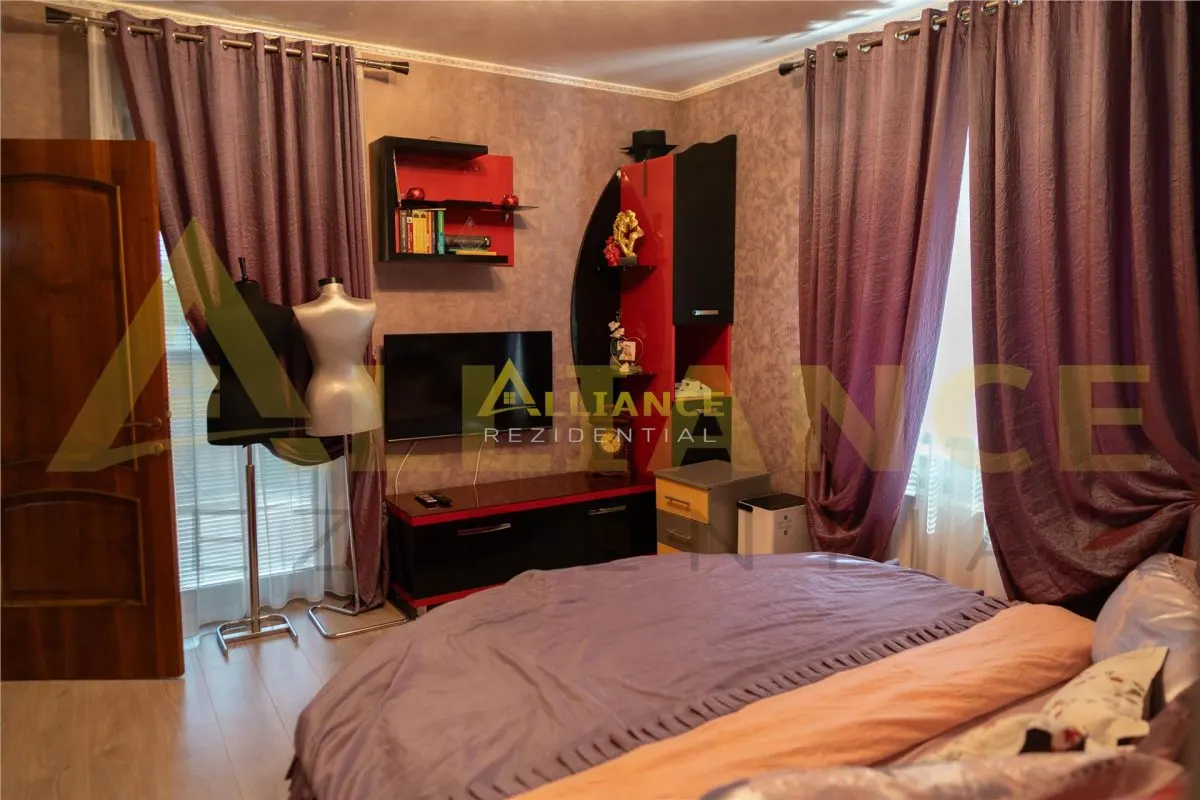 Vila superba de vanzare | Teren 766 MP | Piscina - Foisor - foto 9