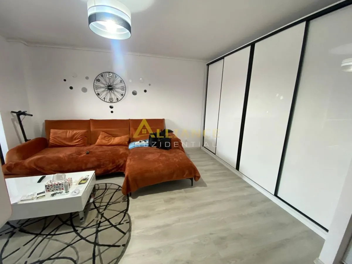 Apartament 2 camere,  studio, mobilat |  Metrou Saligny | Parcare inclusa - foto 2