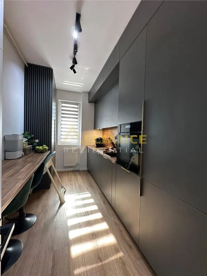 APARTAMENT LUX 2 camere MOBILAT cu GRADINA bloc NOU - foto 2