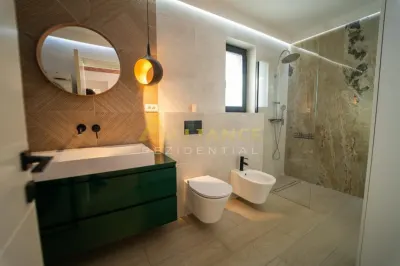 5 camere- teren 550mp-mobilata utilata- 5 min metrou T. Arghezi - foto 25
