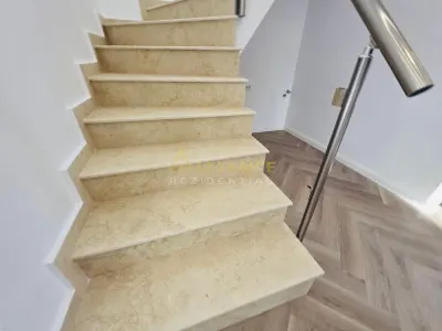 Casa moderna de vanzare in Berceni–cartier nou, teren 540 mp - foto 8