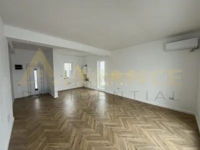 Casa Eleganta pe Parter in Comuna Berceni, Strada Miorita - foto 14