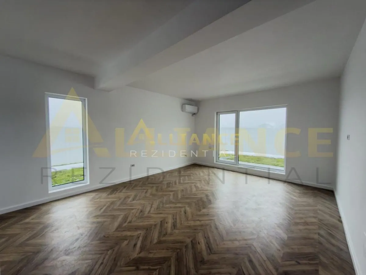 Casa Eleganta pe Parter in Comuna Berceni, Strada Miorita - foto 17