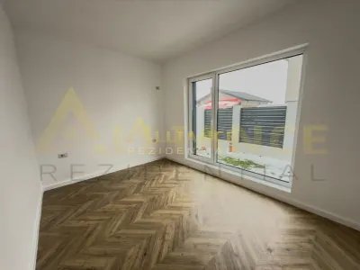Casa Eleganta pe Parter in Comuna Berceni, Strada Miorita - foto 3