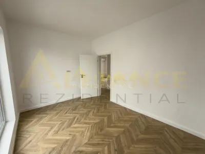 Casa Eleganta pe Parter in Comuna Berceni, Strada Miorita - foto 10