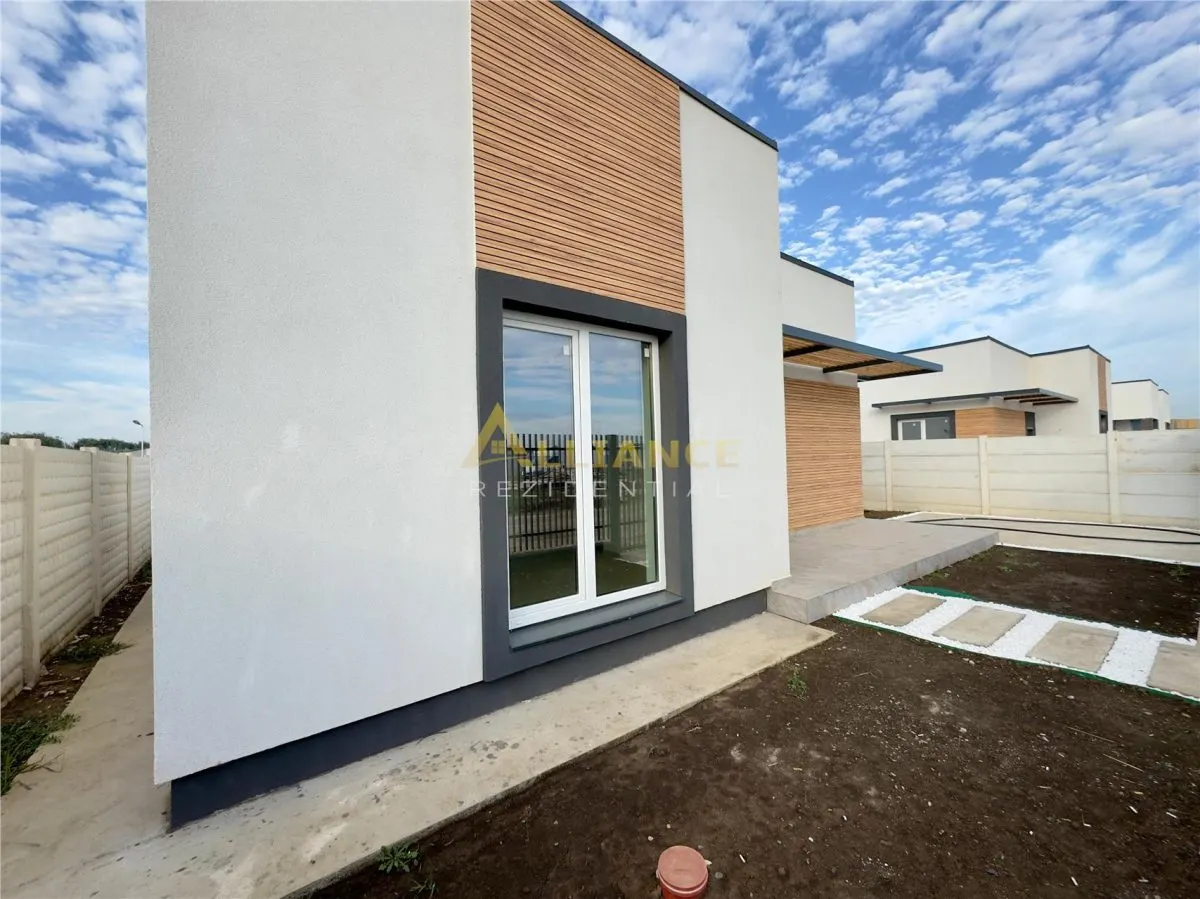 Casa individuala Miorita | Incalzire in pardoseala | Teren 300 mp - foto 2