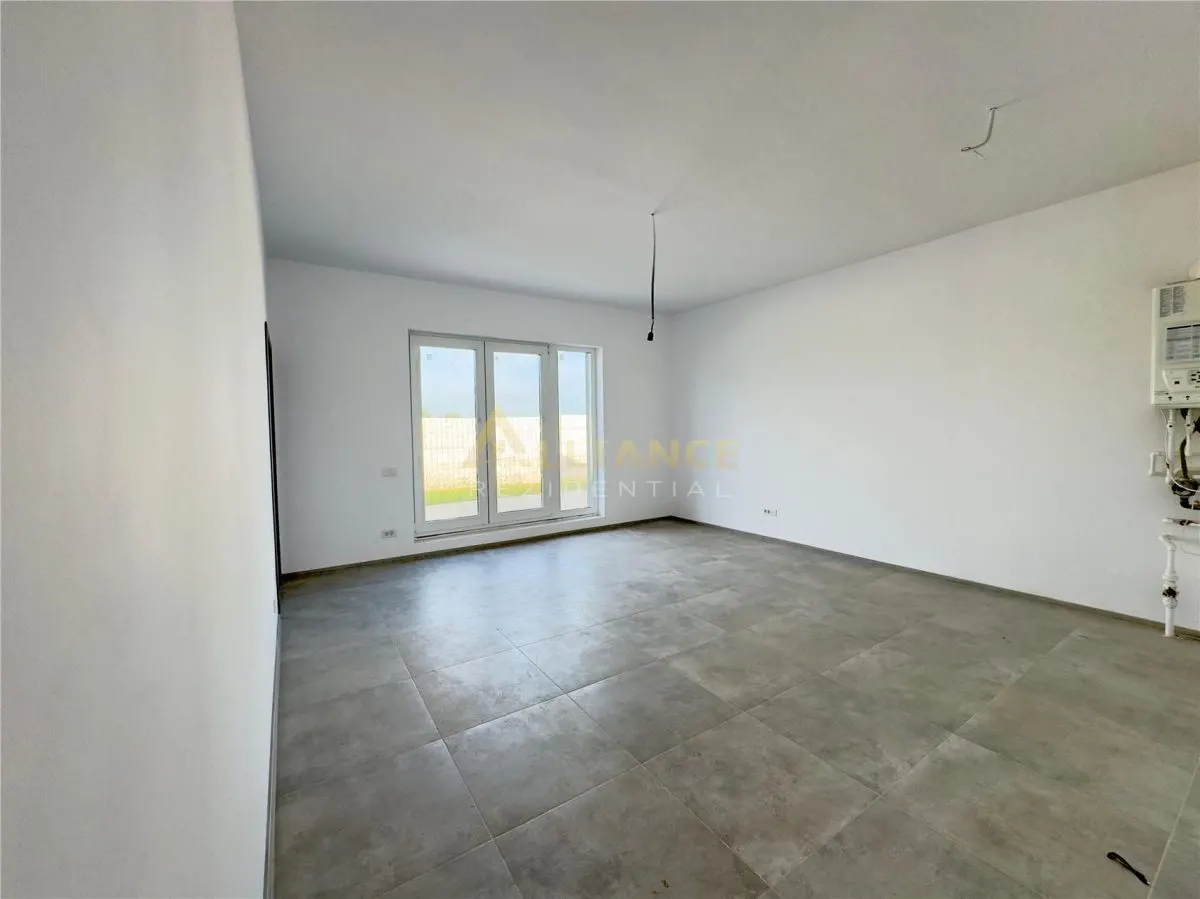 Casa individuala Miorita | Incalzire in pardoseala | Teren 300 mp - foto 5