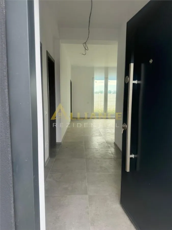 Confort pe un singur nivel - casa perfecta pentru familie! - foto 7