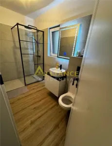 Casa spatioasa cu gradina si vedere superba perfecta pentru familie - foto 16