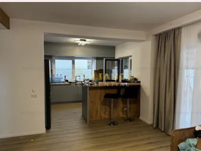 Casa spatioasa cu gradina si vedere superba perfecta pentru familie - foto 8