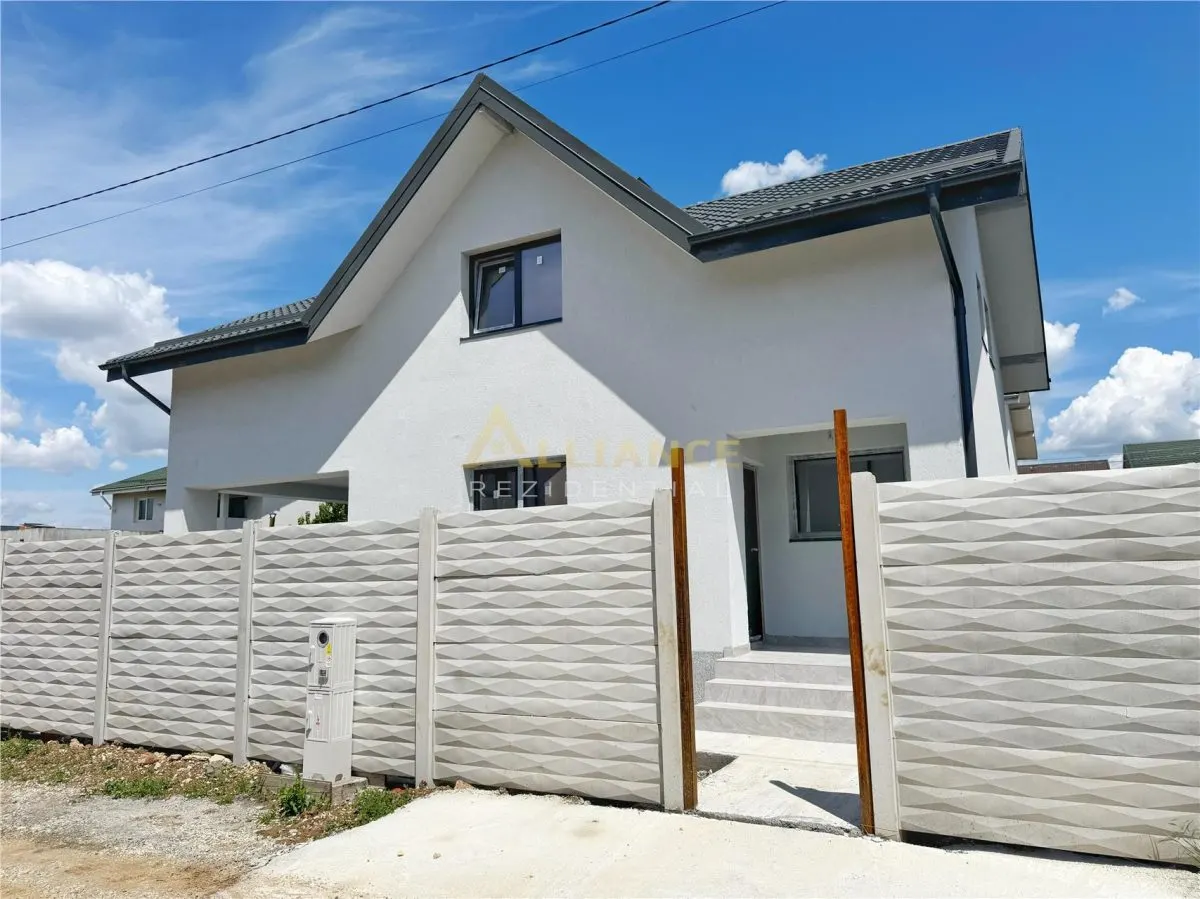  4 camere 3 bai teren 308mp Str. Padurea Craiului - foto 1