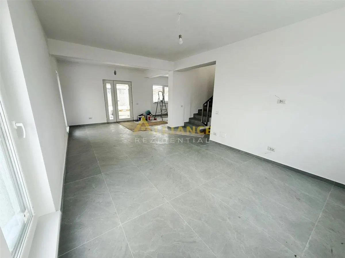 Vila Individuala / 4 Camere / 2 Bai / Teren 450 mp - foto 7