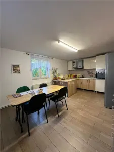 Casa individuala si spatiu comercial - foto 16