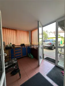 Casa individuala si spatiu comercial - foto 8
