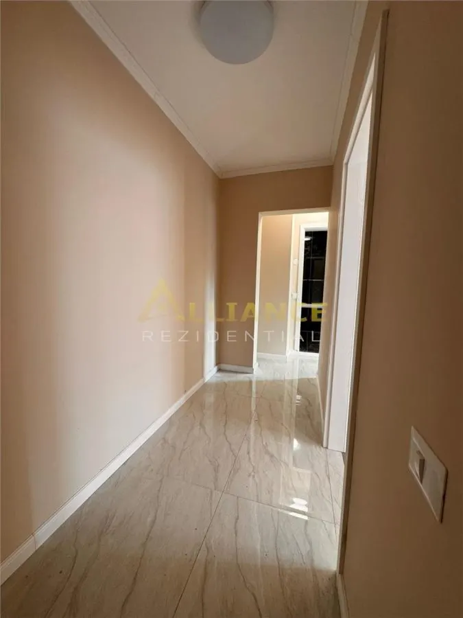 Apartament 3 camere Aparatorii Patriei Gata de mutare - foto 4