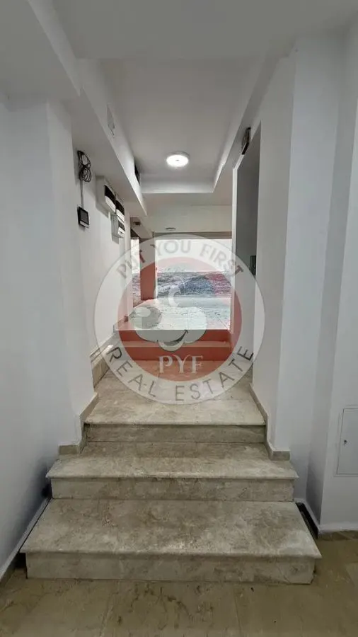 Polona | Studio/Birou | 40mp | Bloc boutique | B12994 - foto 5