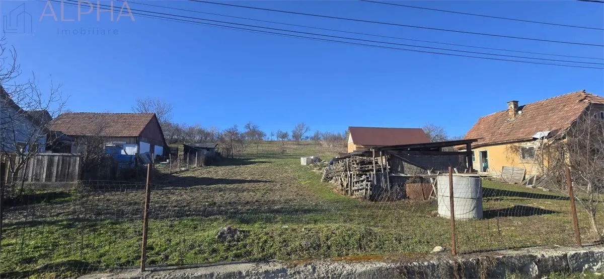 Teren intravilan 2 parcele 3.808 mp â€“ MONARIU, JUD. BN cu acces direct din asfalt - foto 1