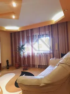 Apartament 3 camere conf  1 decomandat  zona 1 Dec 1918 - Buzau