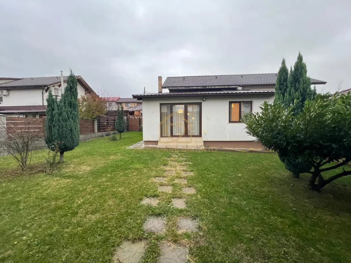 Casa duplex cu 4 camere si 5 ari de teren zona Dura - foto 1